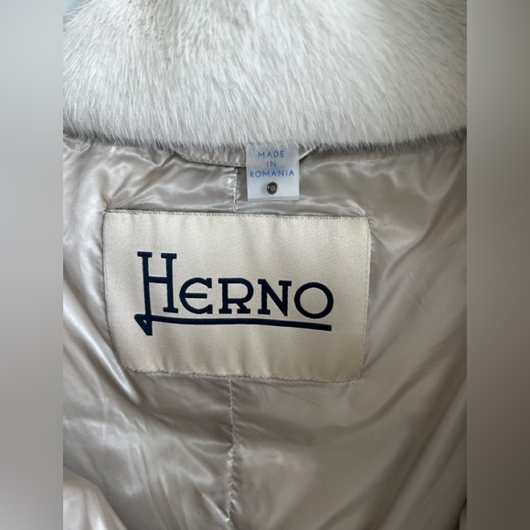 Herno Down Jacket with Faux Fur Insert - Picture 4 of 6